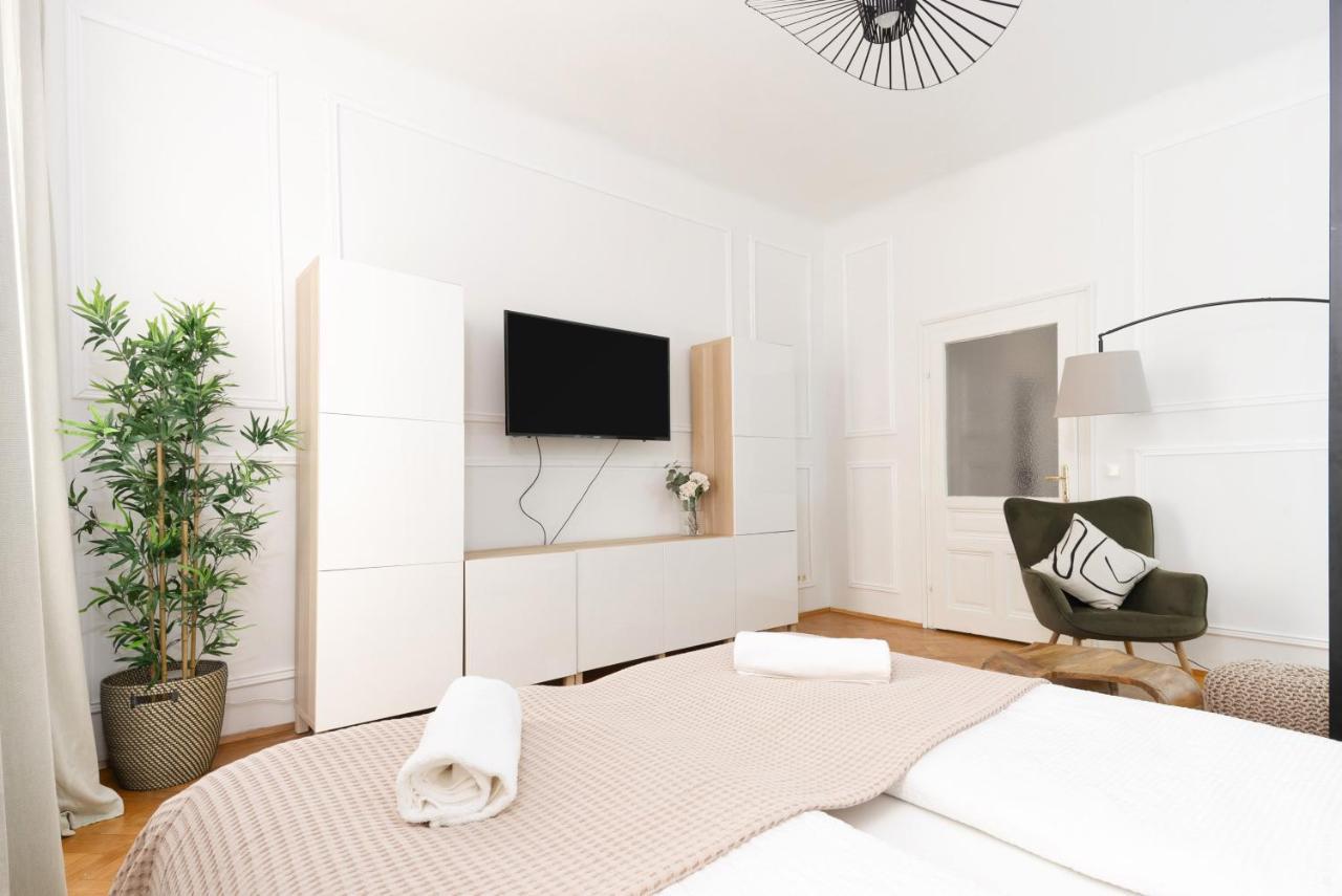 Designer Apartments Near Schoenbrunn Wiedeń Zewnętrze zdjęcie