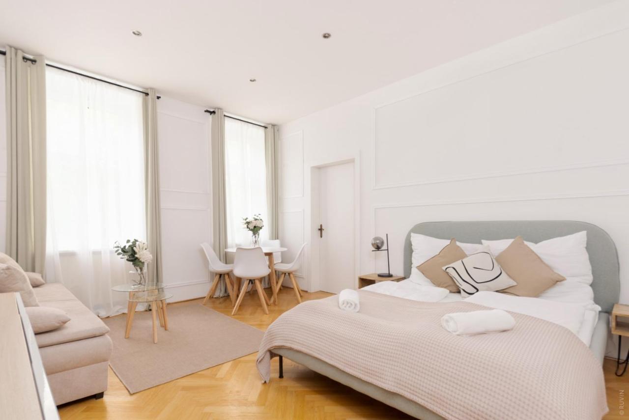 Designer Apartments Near Schoenbrunn Wiedeń Zewnętrze zdjęcie